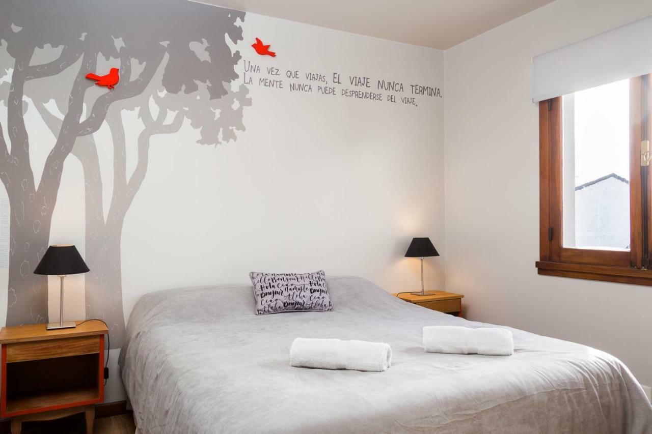 Hostel Los Troncos San Carlos de Bariloche Ngoại thất bức ảnh