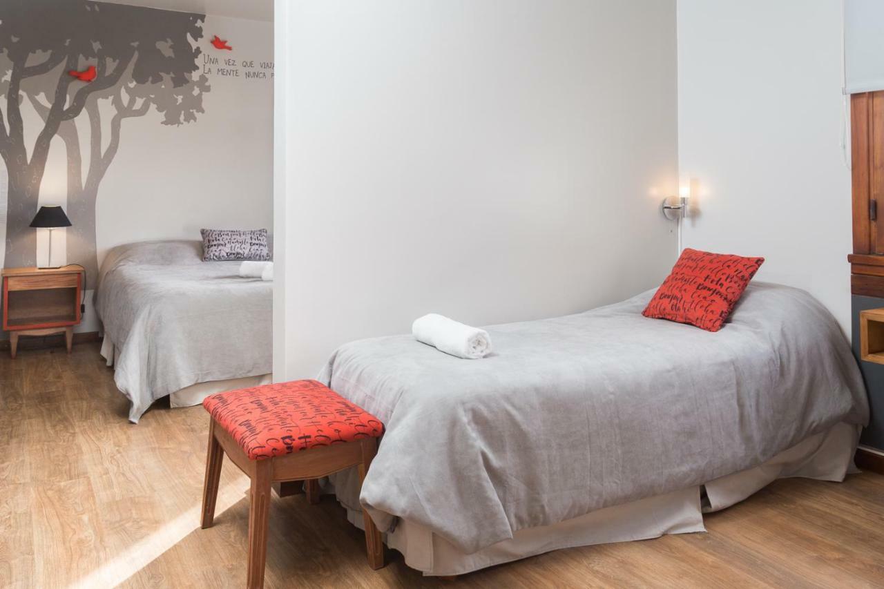 Hostel Los Troncos San Carlos de Bariloche Ngoại thất bức ảnh