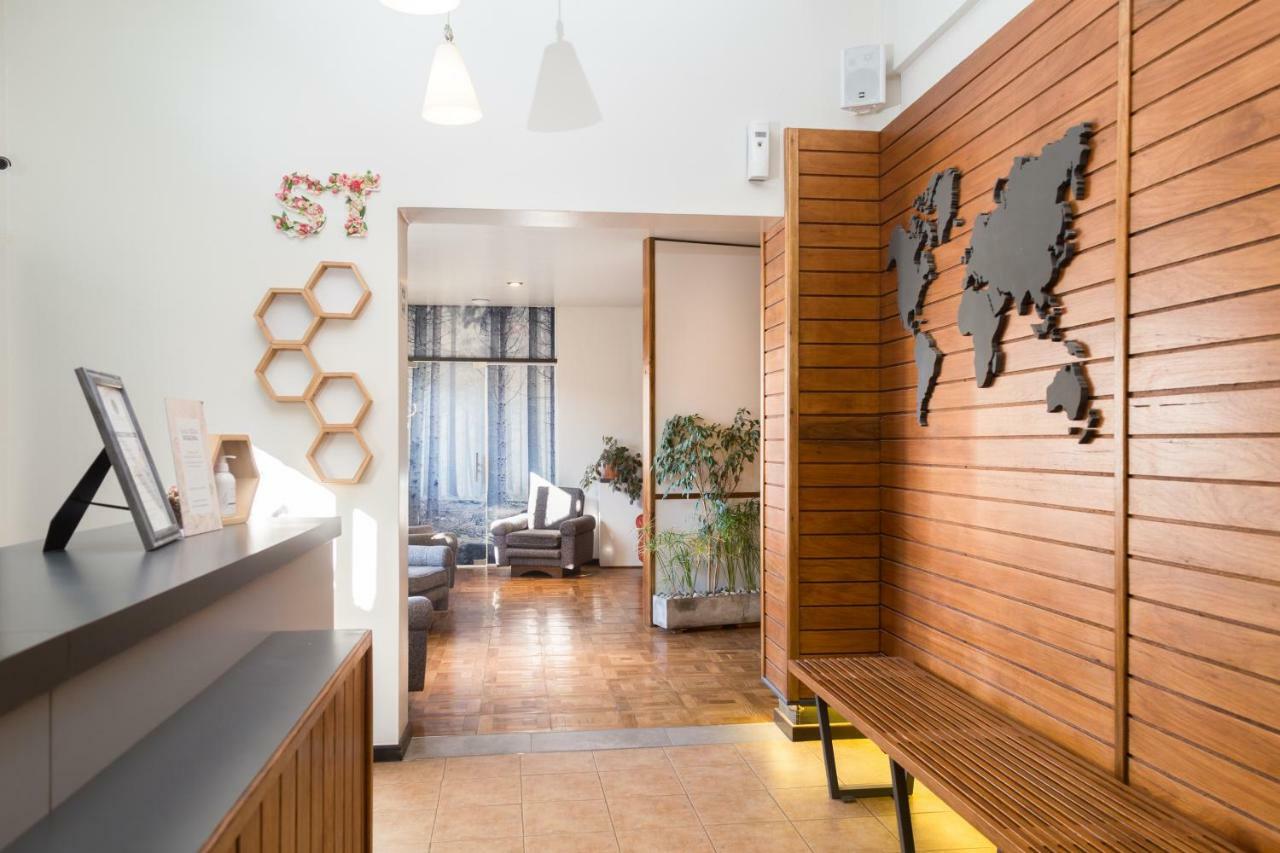 Hostel Los Troncos San Carlos de Bariloche Ngoại thất bức ảnh